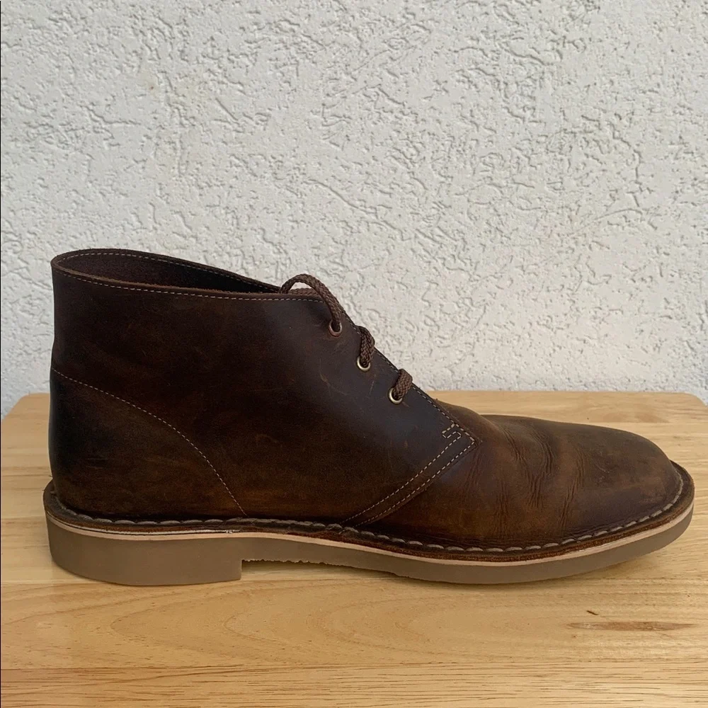 Clarks chukka boots
